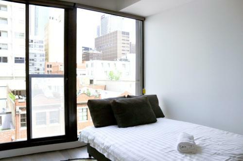 Mono Apartments On La Trobe Street