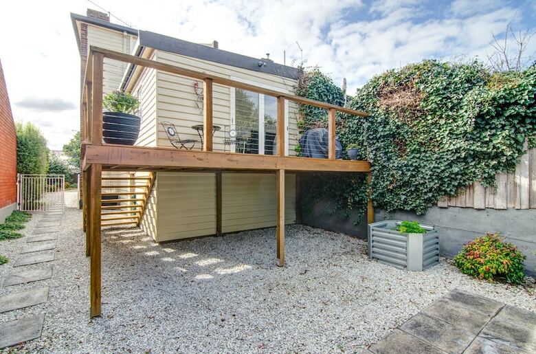 Terrace On Walbourne