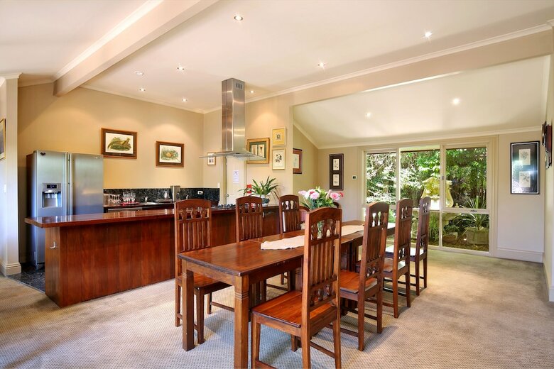 Bed & Breakfast Lurline House