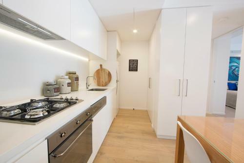 Darlinghurst Fully Self Contained Modern 1 Bed Apartment (803pel)