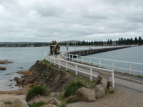 Hostal Yelki By The Sea B&B