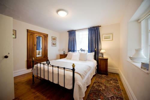 Hostal Yelki By The Sea B&B