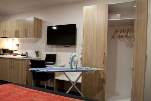 Abode37 Motel Emerald