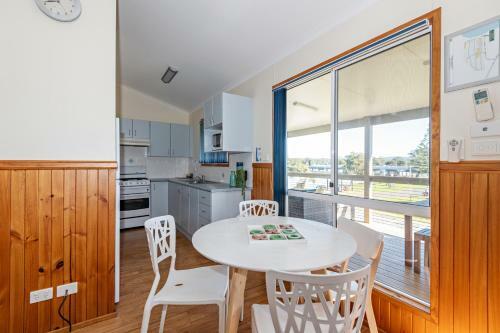 Burrill Lake Holiday Park