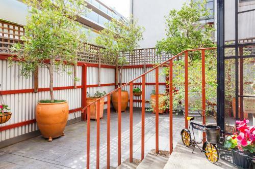 Vera - Beyond A Room Private Apartments