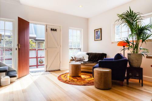 Vera - Beyond A Room Private Apartments