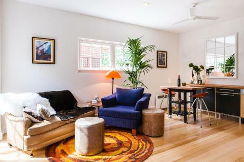 Vera - Beyond A Room Private Apartments