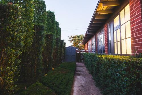 Hotel The Houston Wagga