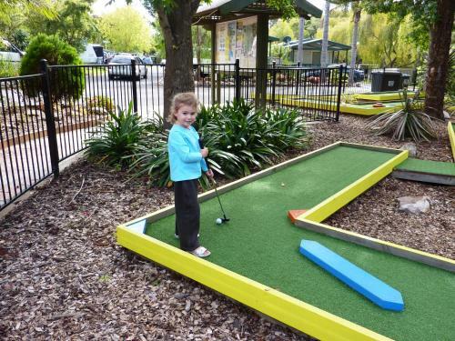 Garden Of Eden Caravan Park