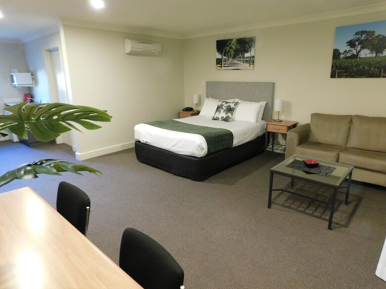 Motel Alexander Cameron Suites