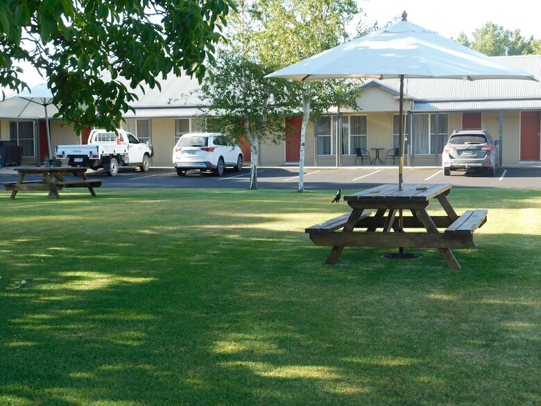 Motel Alexander Cameron Suites