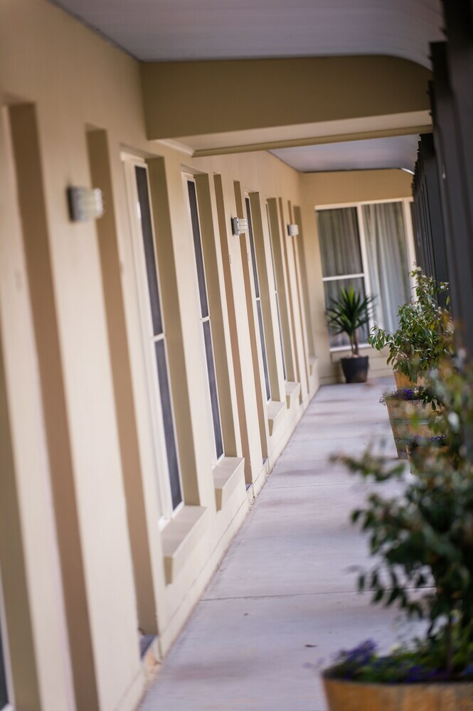 Motel Alexander Cameron Suites