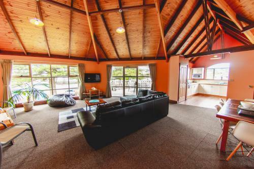 Yot Spot Apartments