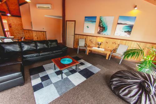 Yot Spot Apartments