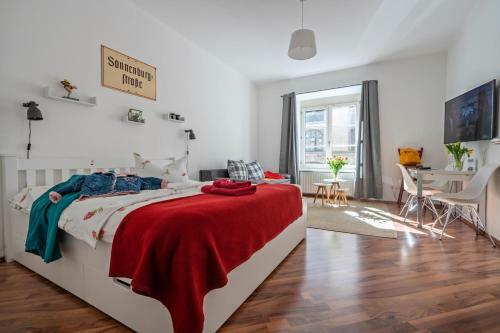 S14 - Rooms & Apartments