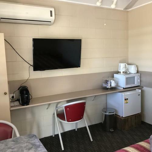 Oasis Motel