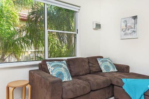 Smugglers Inn Apartments