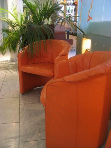 City Hotel