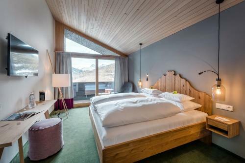 Hostal Hotel St�feli