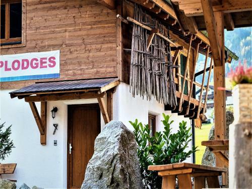 X-alp Lodges