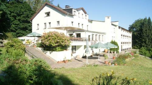 Ferienhotel - Garni - Carolaruh