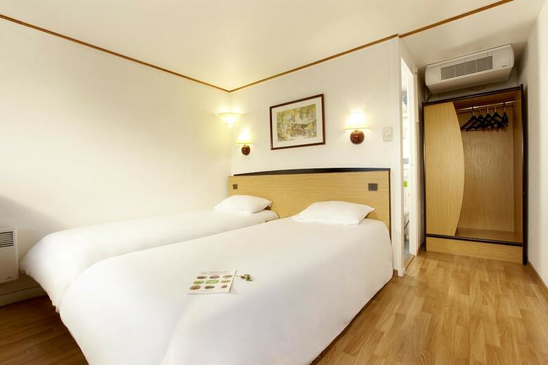 Hotel Campanile Cholet