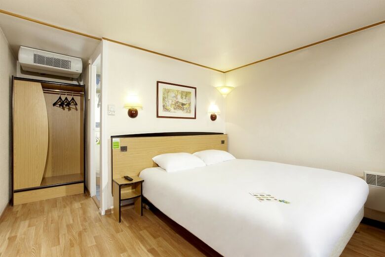 Hotel Campanile Cholet