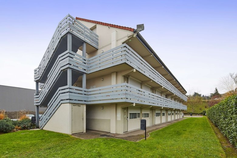 Hotel Campanile Epone