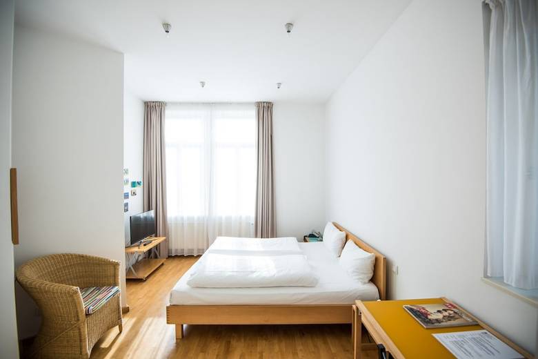 Hotel Robert Mayer