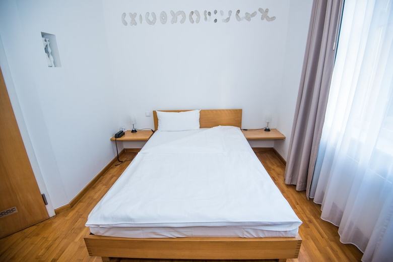 Hotel Robert Mayer