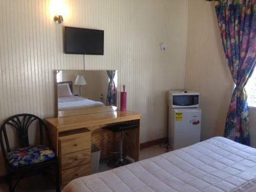 Bed & Breakfast Eko Cozy Guest House