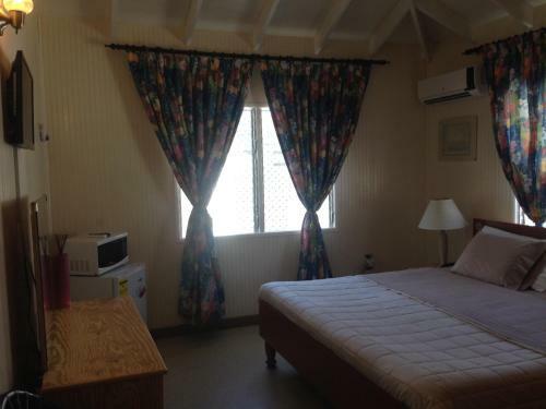 Bed & Breakfast Eko Cozy Guest House