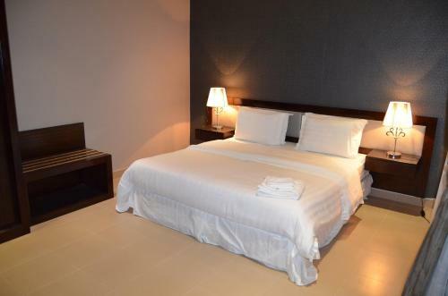 Hotel Bluesands Triple Tree