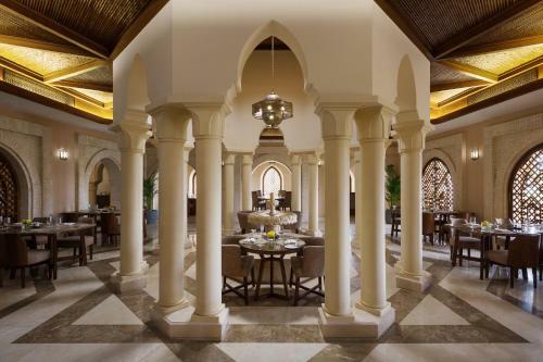 Hotel Al Faisaliah Resort & Spa