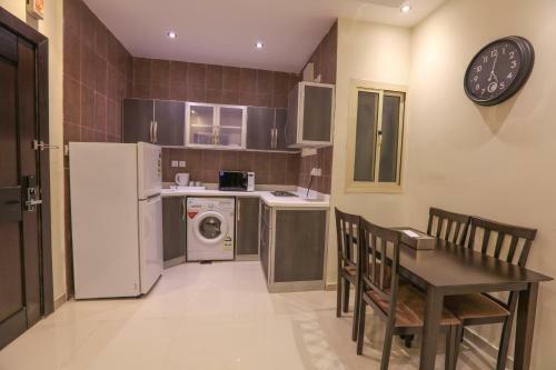 Al Itqan Apart-hotel