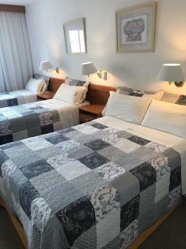 Onais Hotel