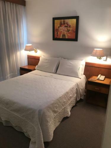 Onais Hotel