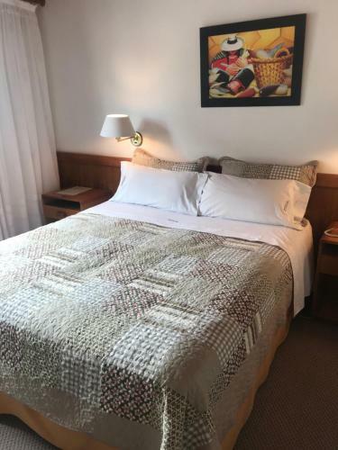 Onais Hotel