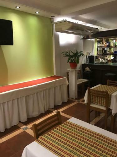 Onais Hotel