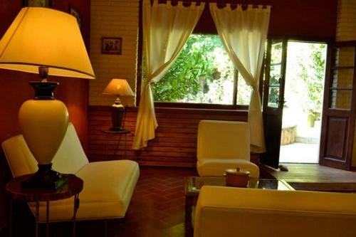 Hotel Mirasoles