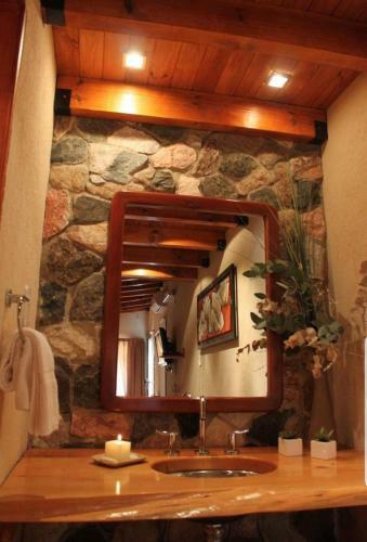 Lodge Posada Del Halc�n - Caba�as Y Suites