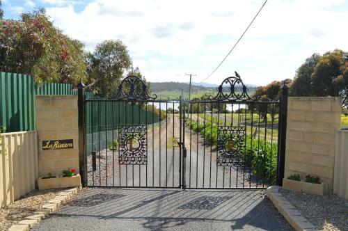 Bed & Breakfast La Riviera