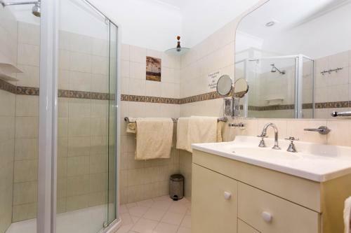Big Grove Bed & Breakfast