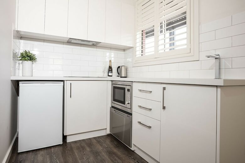 Newington Apartments
