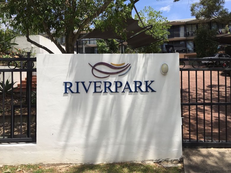 Riverpark - Studio Apartment