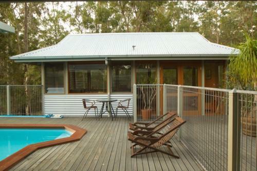 Hostal Bombah Point Eco Cottages
