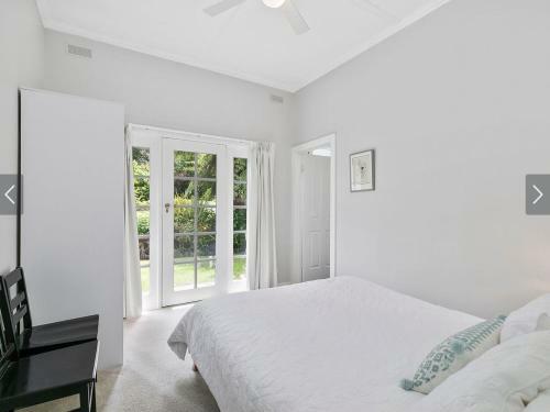 Bed & Breakfast Litchfield Lodge