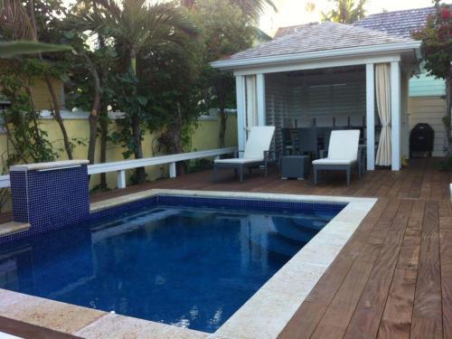 The Hideaway In Harbour Island!