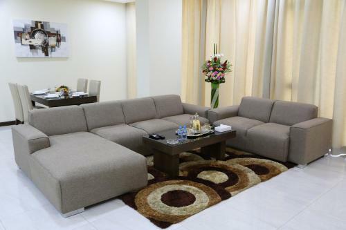 Belle Tower Apartments