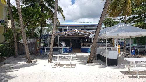 Worthing Beach Apartments